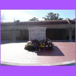 Martin Luther King Grave.jpg